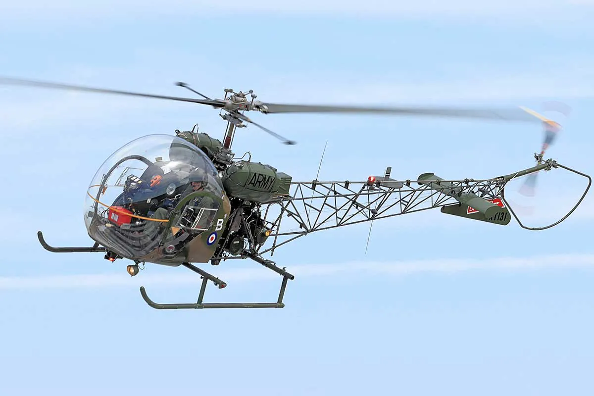A Bell helicopter